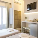 لايت بلو ويندو كاماري Kamári