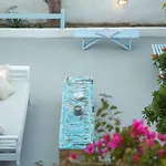 لايت بلو ويندو كاماري شقة