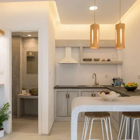 Light Blue Window Kamári