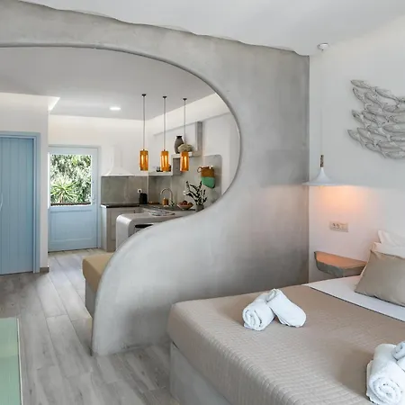 卡马利淡蓝之窗公寓 Kamári